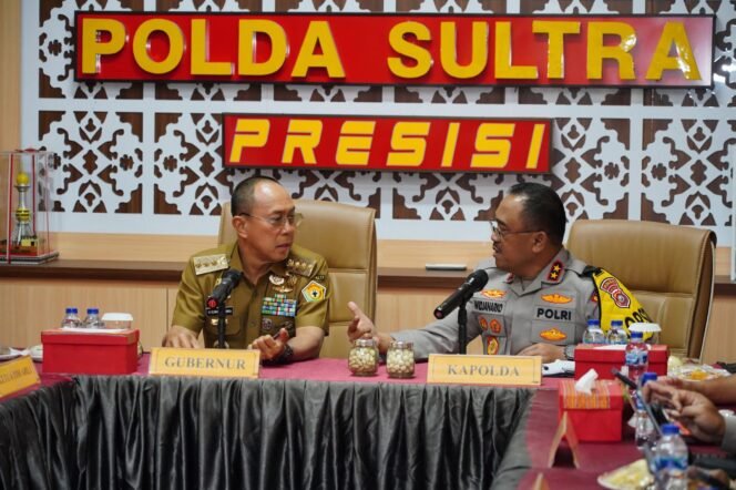 
Sinergi Lintas Sektor, Gubernur & Kapolda Sultra Ikuti Rakor  Persiapan Nataru