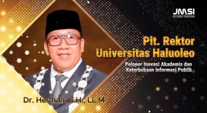 
Berhasil Dorong Berbagai Inovasi Pendidikan, Plt Rektor UHO Raih JMSI Award
