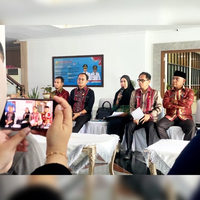 
Pemprov Sultra Bantah Gubernur Terbitkan IUP Tambang di Konkep