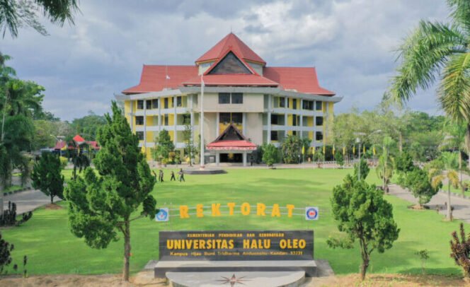 
Rektorat Universitas Halu Oleo