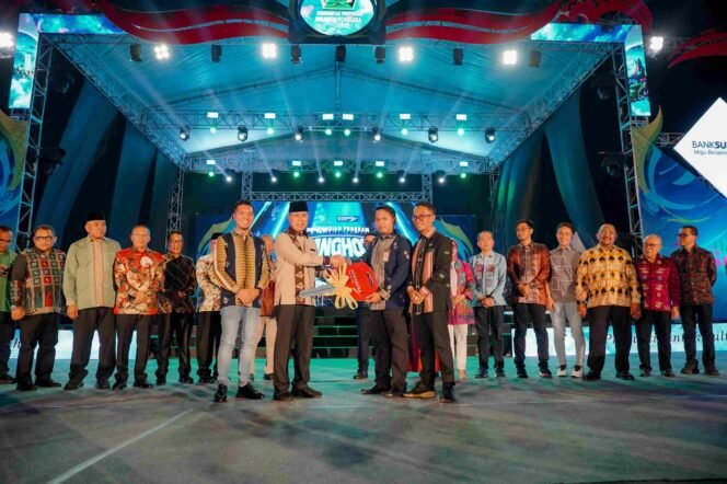 
Melesat Rp 1,2 Triliun, Bank Sultra Banjiri Nasabah Hadiah di Puncak Undian BANGHOKI