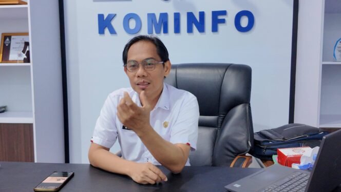 
Kepala Dinas Komunikasi dan Informatikan Provinsi Sultra Andi Syahrir