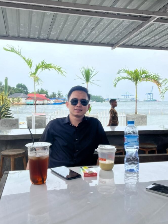 
Dugaan Peredaran Kosmetik Ilegal Disorot, Nama Oknum Bhayangkari Polres Baubau Muncul dalam Sorotan Publik
