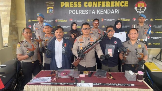 
Polresta Kendari Ungkap Sederet Kasus Besar Mulai dari Curanmor, Narkoba, hingga Kejahatan Seksual